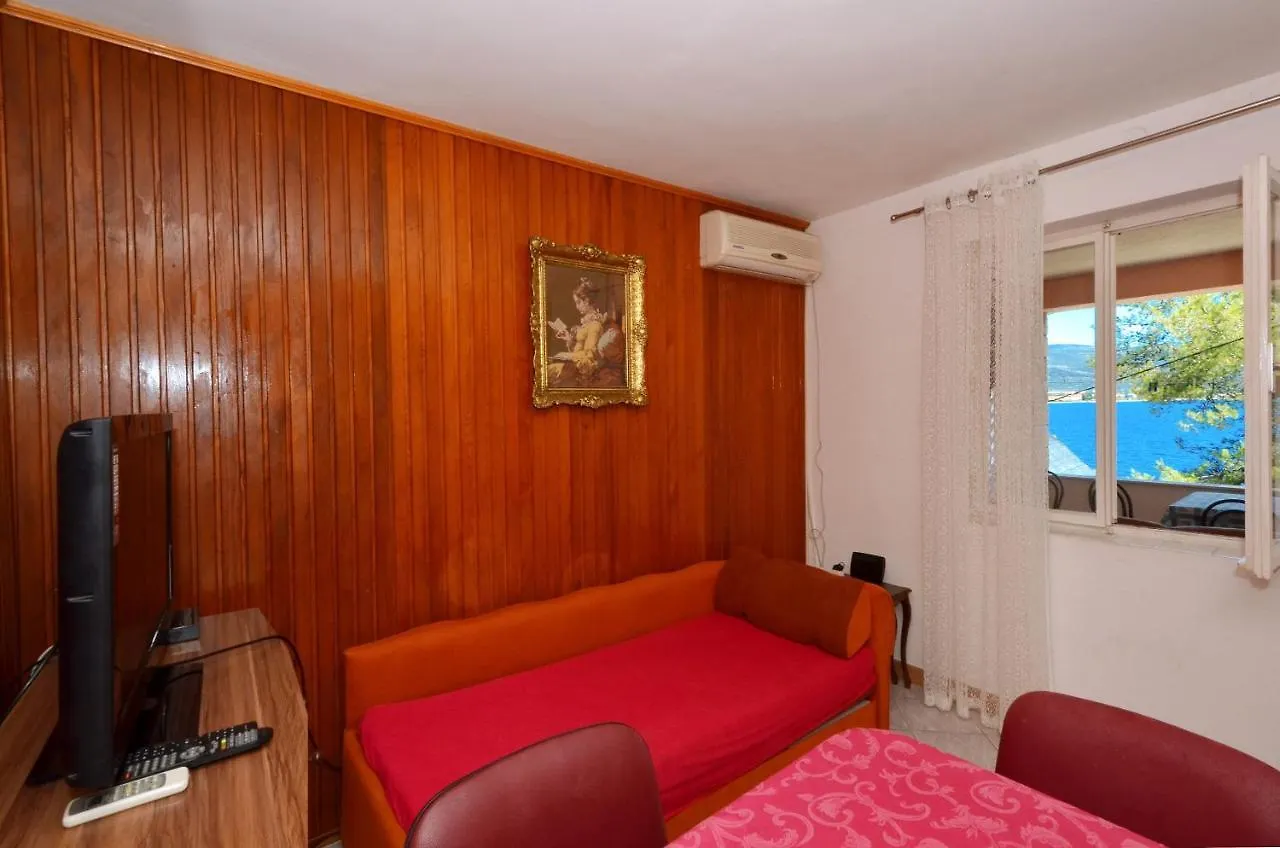 Apartments Alduk Trogir