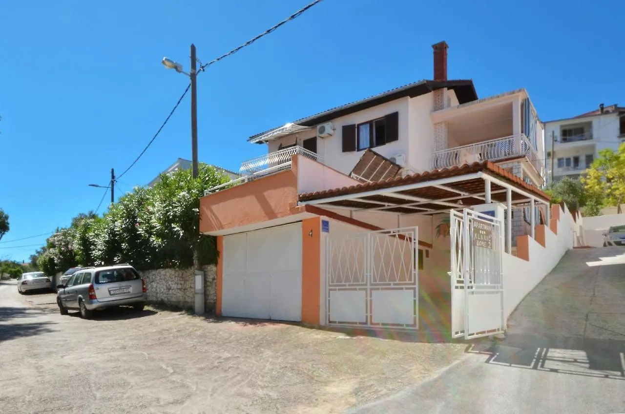 Apartments Alduk Trogir Croatia