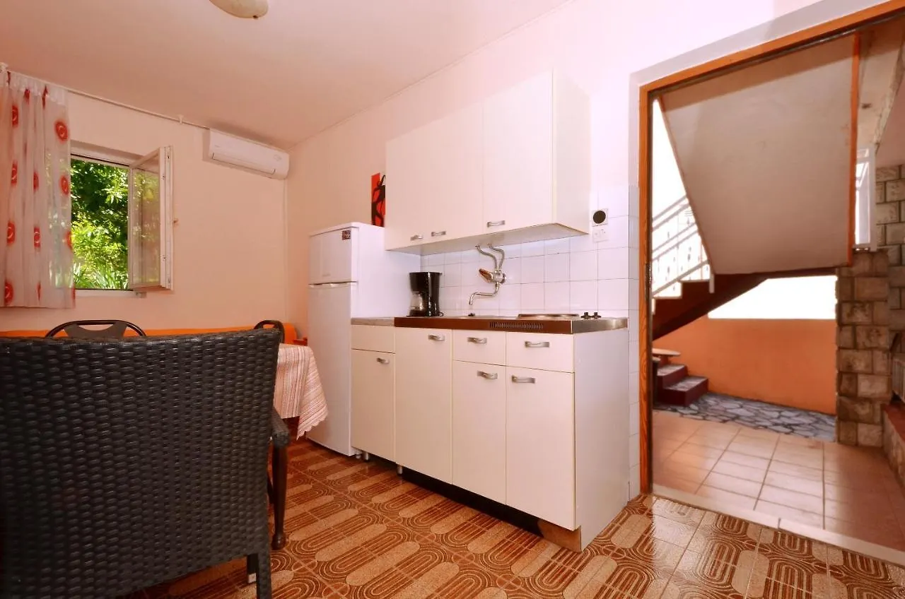 Apartments Alduk Trogir