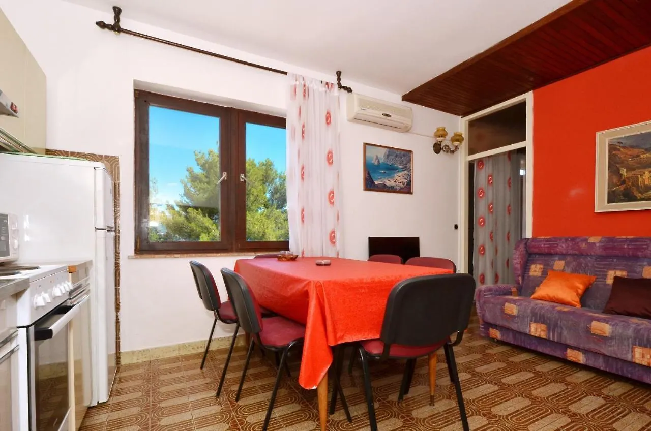 Apartments Alduk Trogir