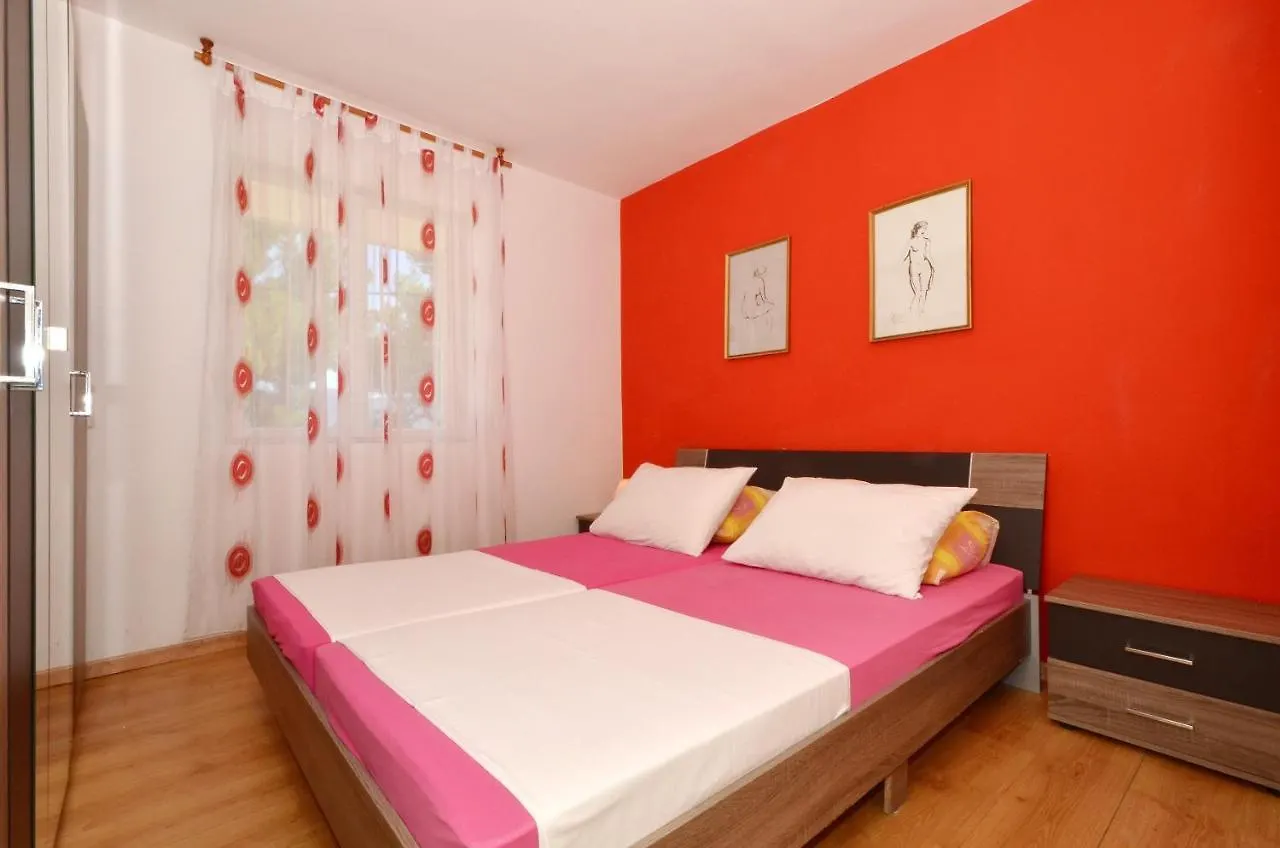 Apartments Alduk Trogir
