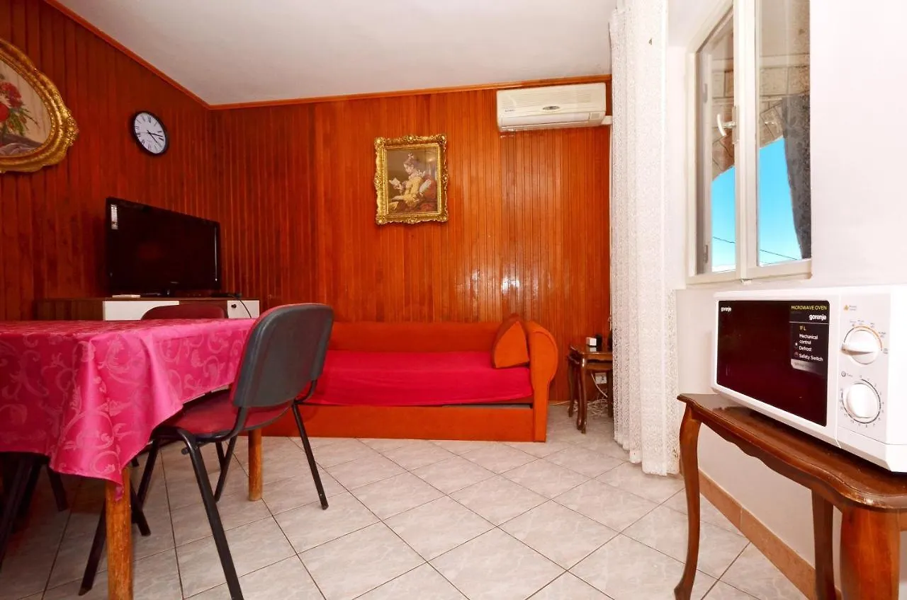 Apartments Alduk Trogir