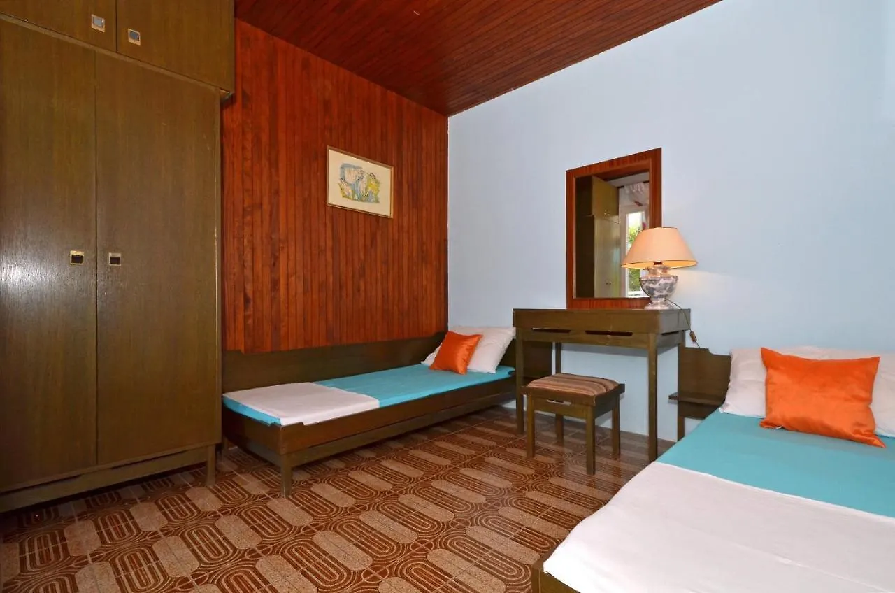 Apartments Alduk Trogir 0*,  Croatia
