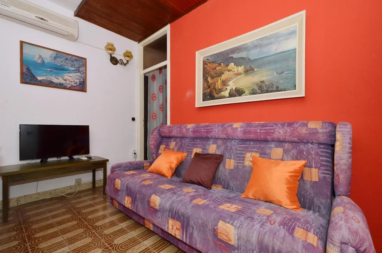 Apartments Alduk Trogir