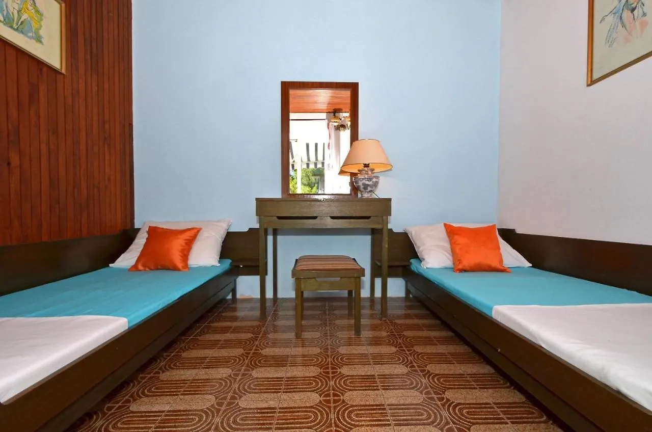 Apartments Alduk Trogir