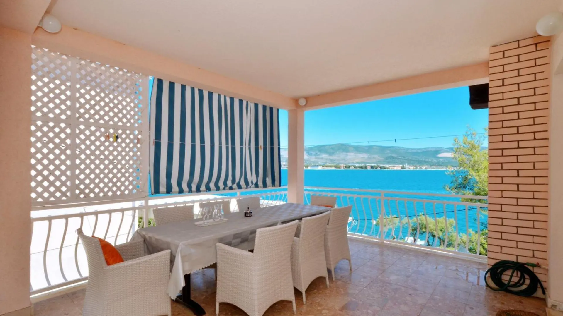 Apartments Alduk Trogir 0*,  Croatia